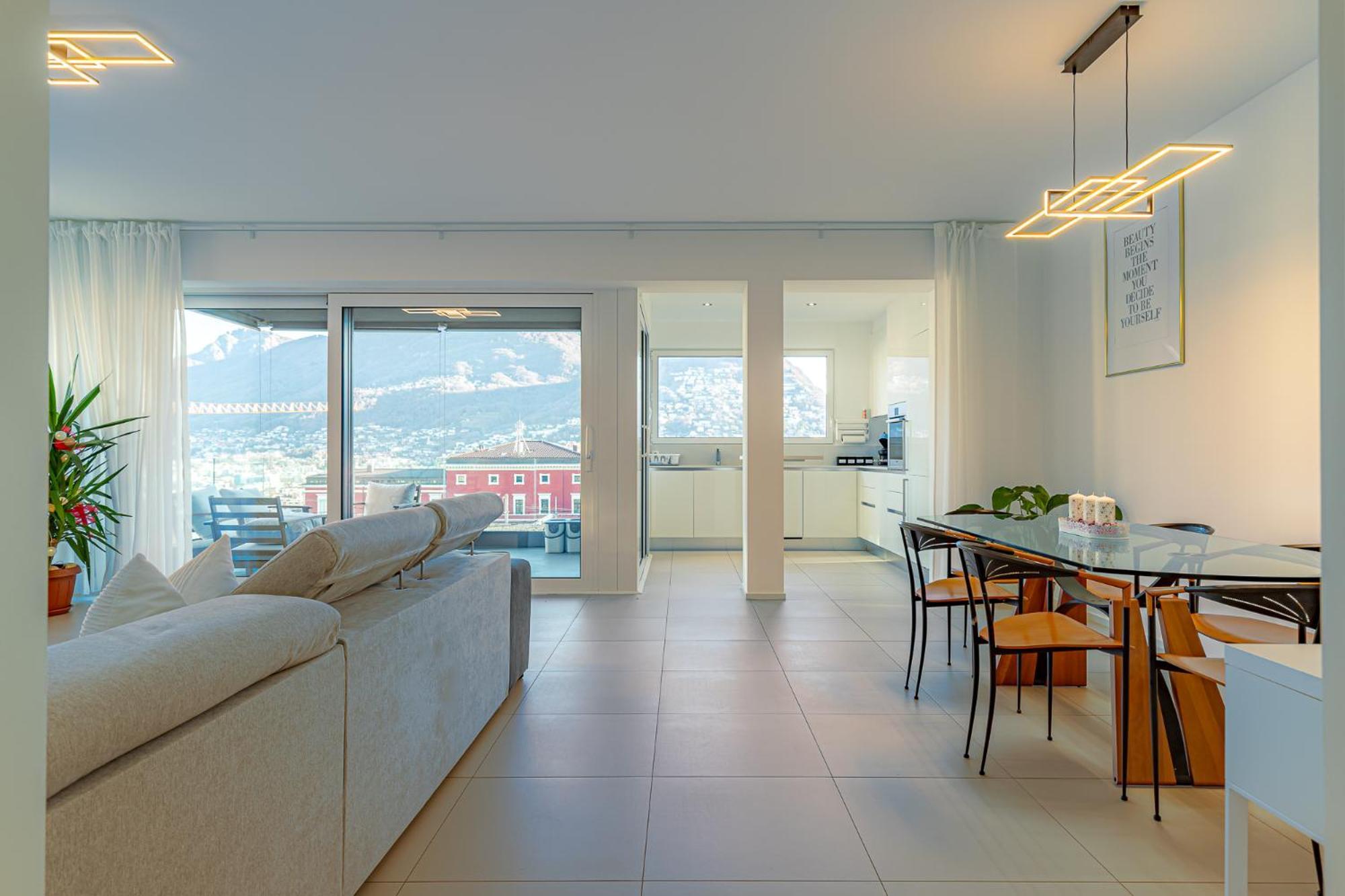 Imperial Of Lugano 3 With A Lake View Behind The Station And 10 Min From The Lake Of ルガーノ エクステリア 写真